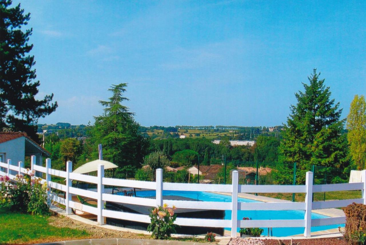 Chambre D'Hotes A Nerac Exterior photo